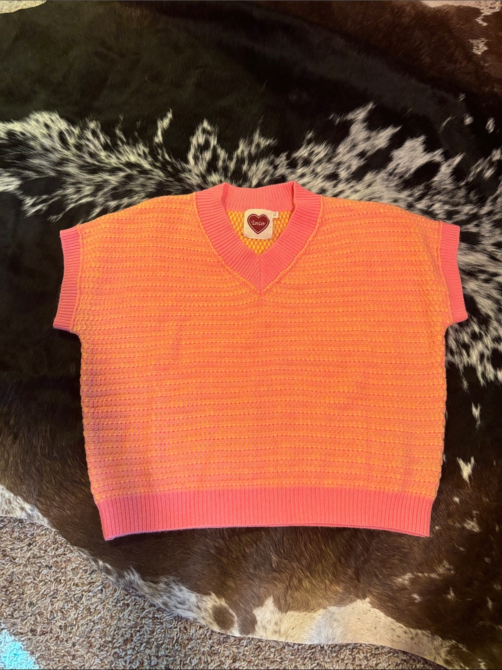 Women’s Pink & Orange Knit V-Neck Sweater Vest